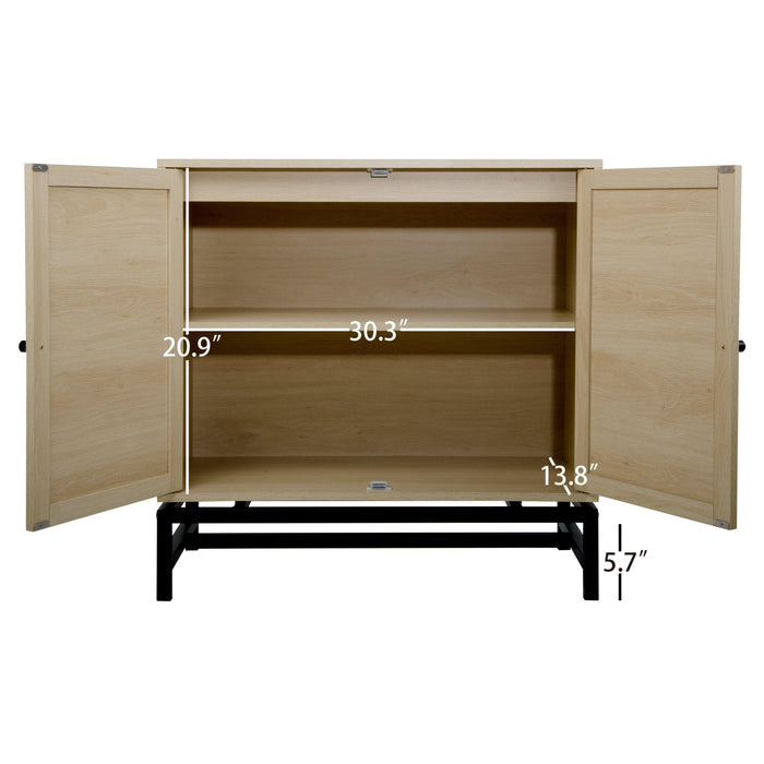 Natural rattan，2 door cabinet，with 1 Adjustable Inner Shelves，rattan，AccentStorage Cabinet