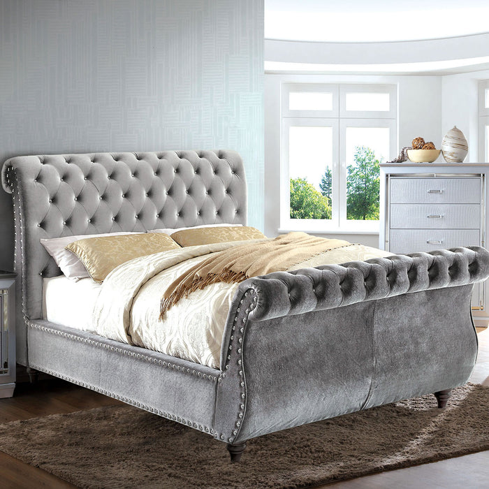 Shirley Transitional Fabric Eastern King Platform Bed in Gray